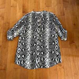 CALVIN KLEIN Snakeskin Print Button Down Shirt Medium